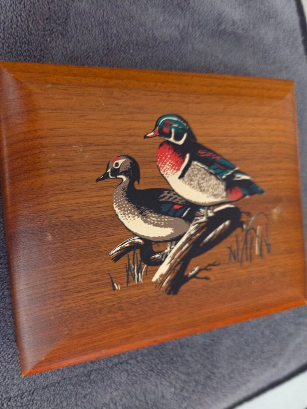 vintage wooden decorative box with lid with a mcm style wood ducks 6x5
